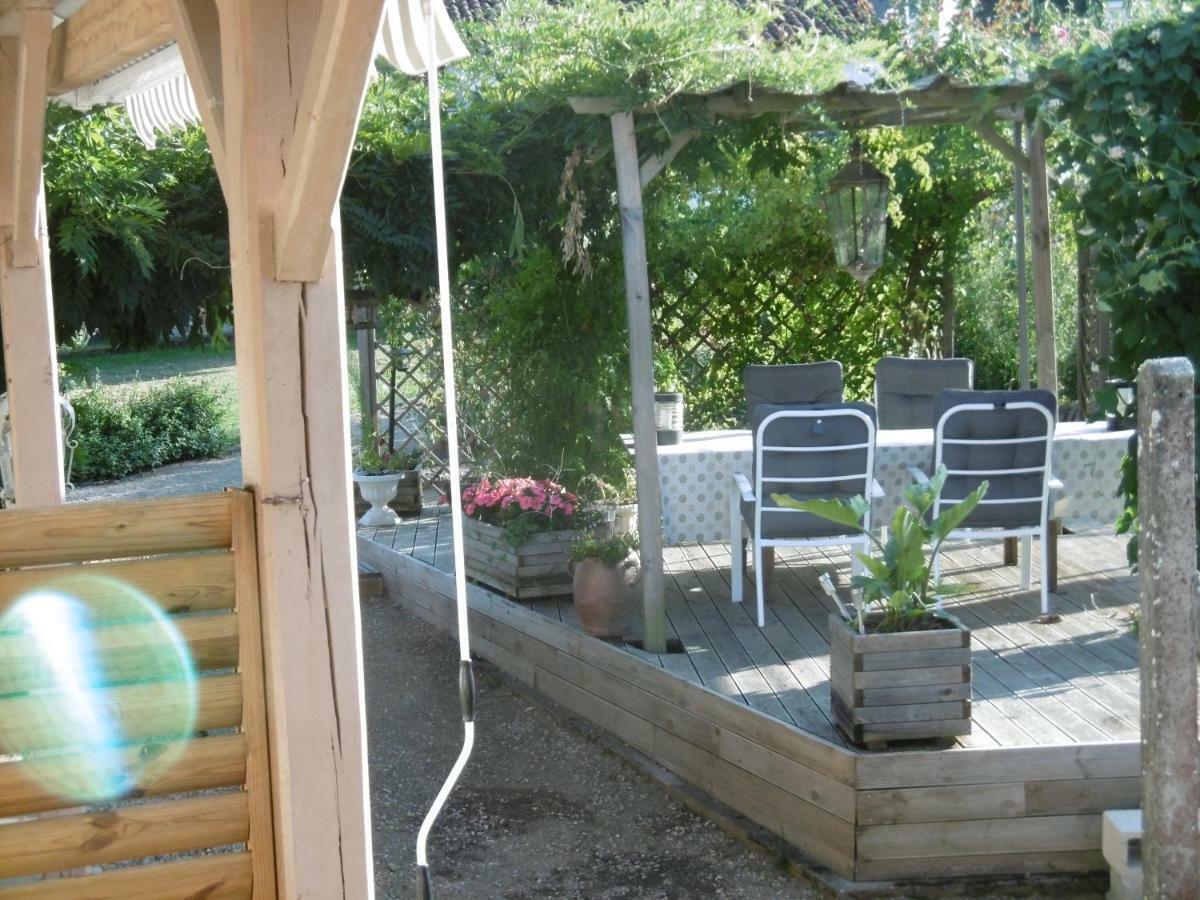 Le Chat Qui Peche B&B Châteauneuf-la-Forêt Exterior foto